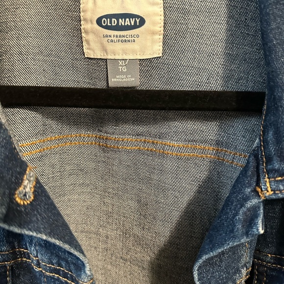 Old Navy Classic Blue Denim Jacket 98% cotton - Picture 2 of 4